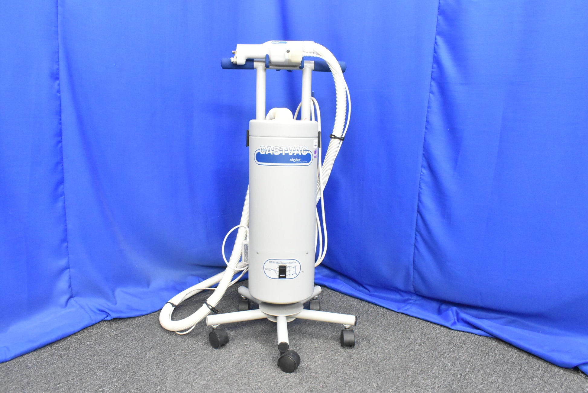 Stryker 986 CastVac with Mobile Stand - Dental Equipment Store