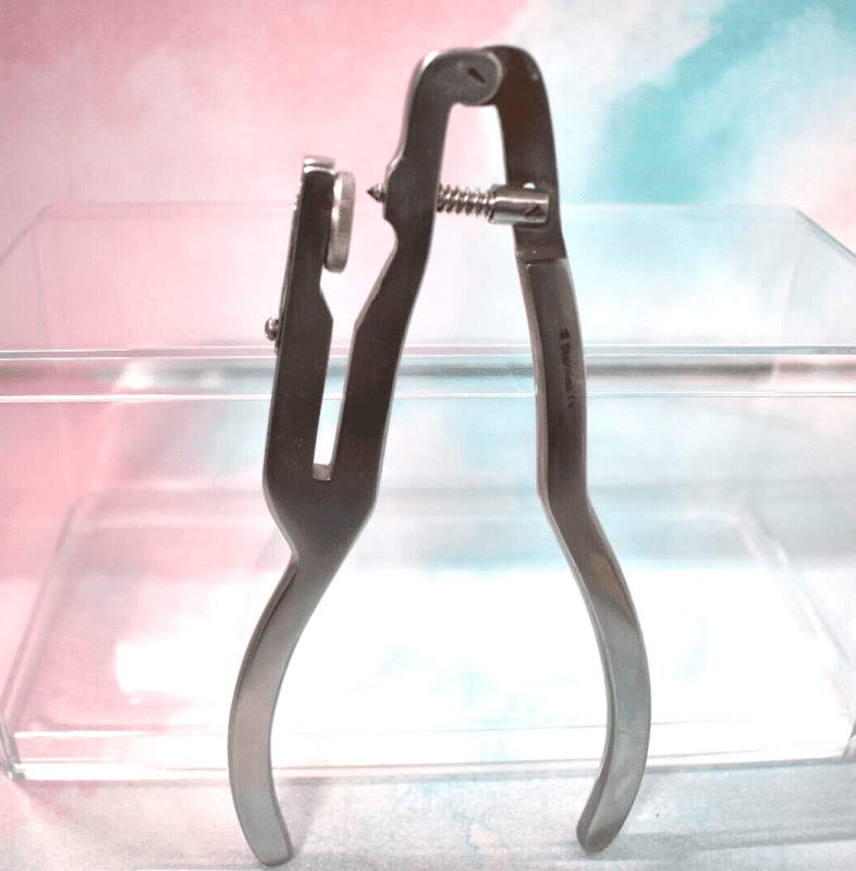 Stainless Steel Surgical Rubber Dam Punch image 0