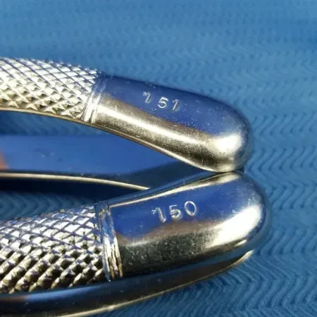 Set of 2 Premier 150 Maxillary & 151 Mandibular Dental Forceps image 1