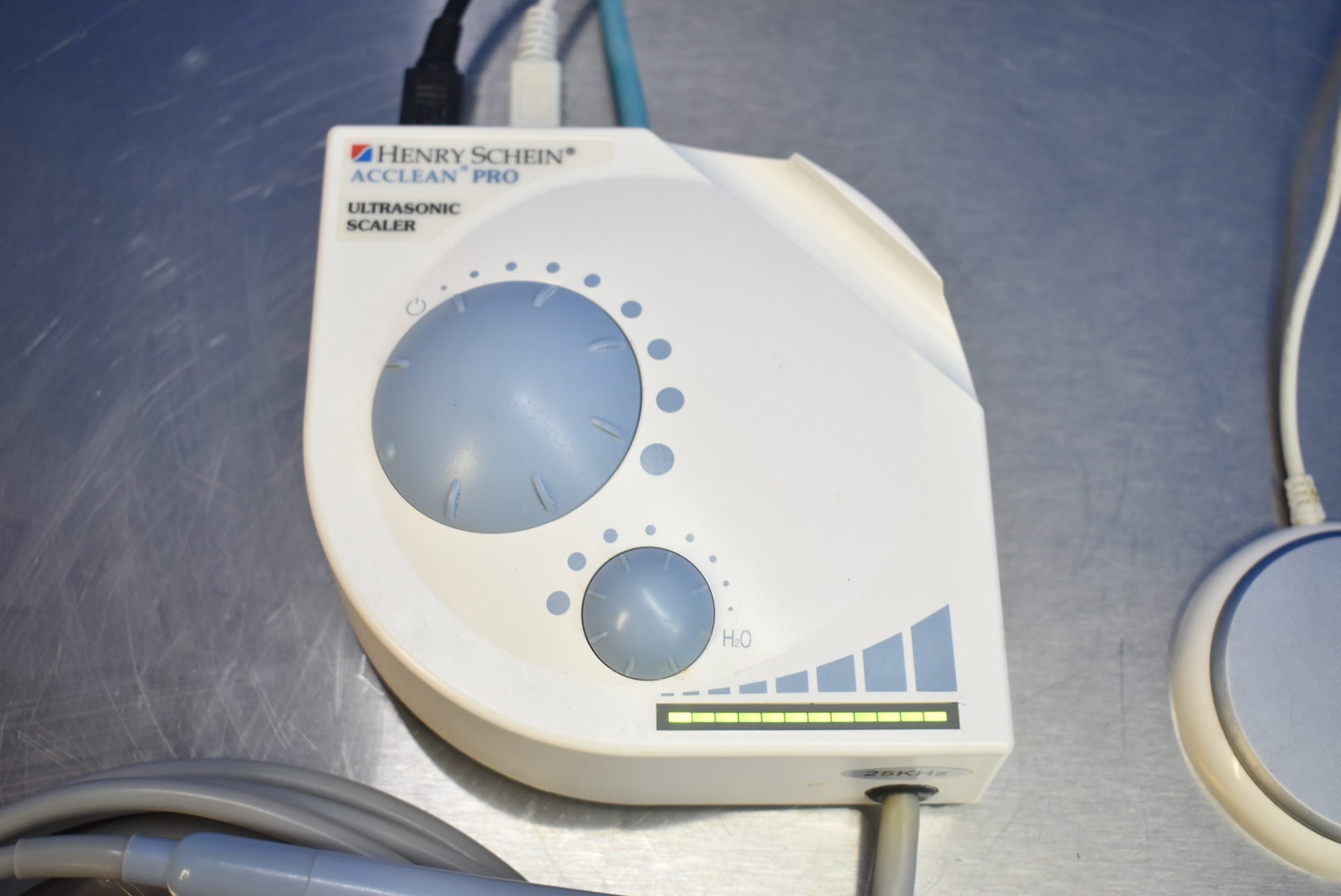 Henry Schein Dental Acclean Pro Ultrasonic Scaler - Dental Equipment Store