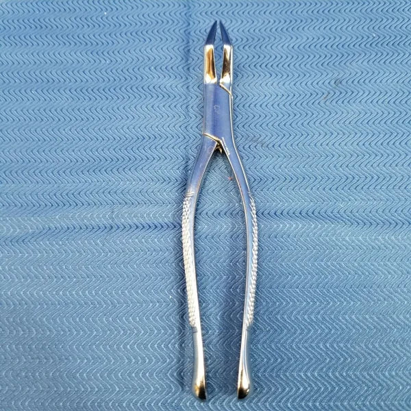 Premier Dental Mandibular Forceps - 65 - Dental Equipment Store