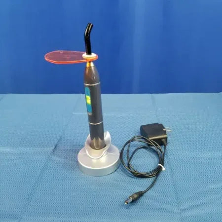 oGeee Light Curing Light with Charger and Base - Dental Equipment Store