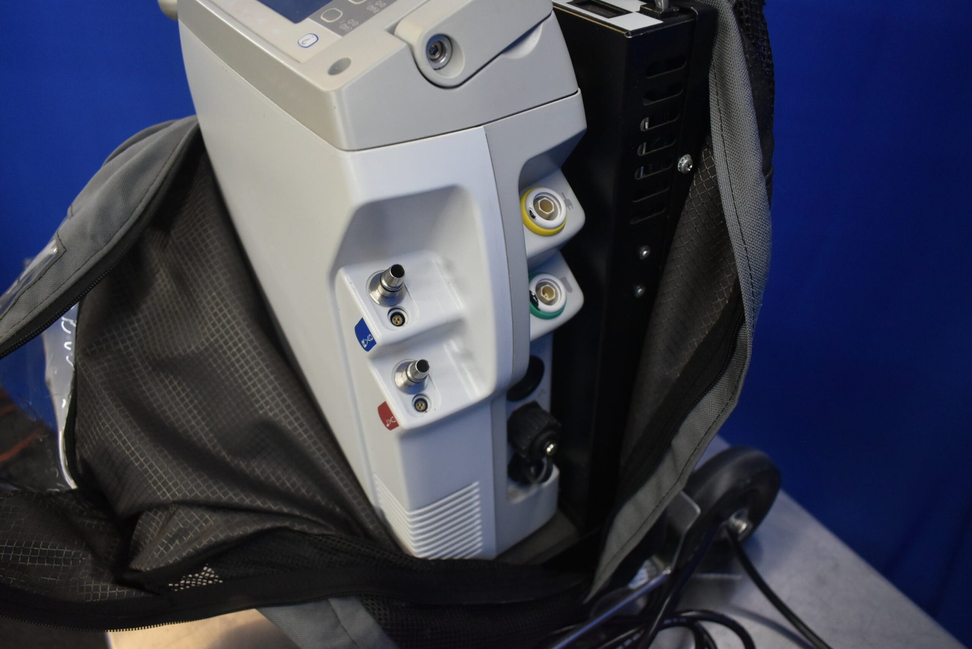 Abiomed AB5000 Portable Driver Unit - Dental Equipment Store