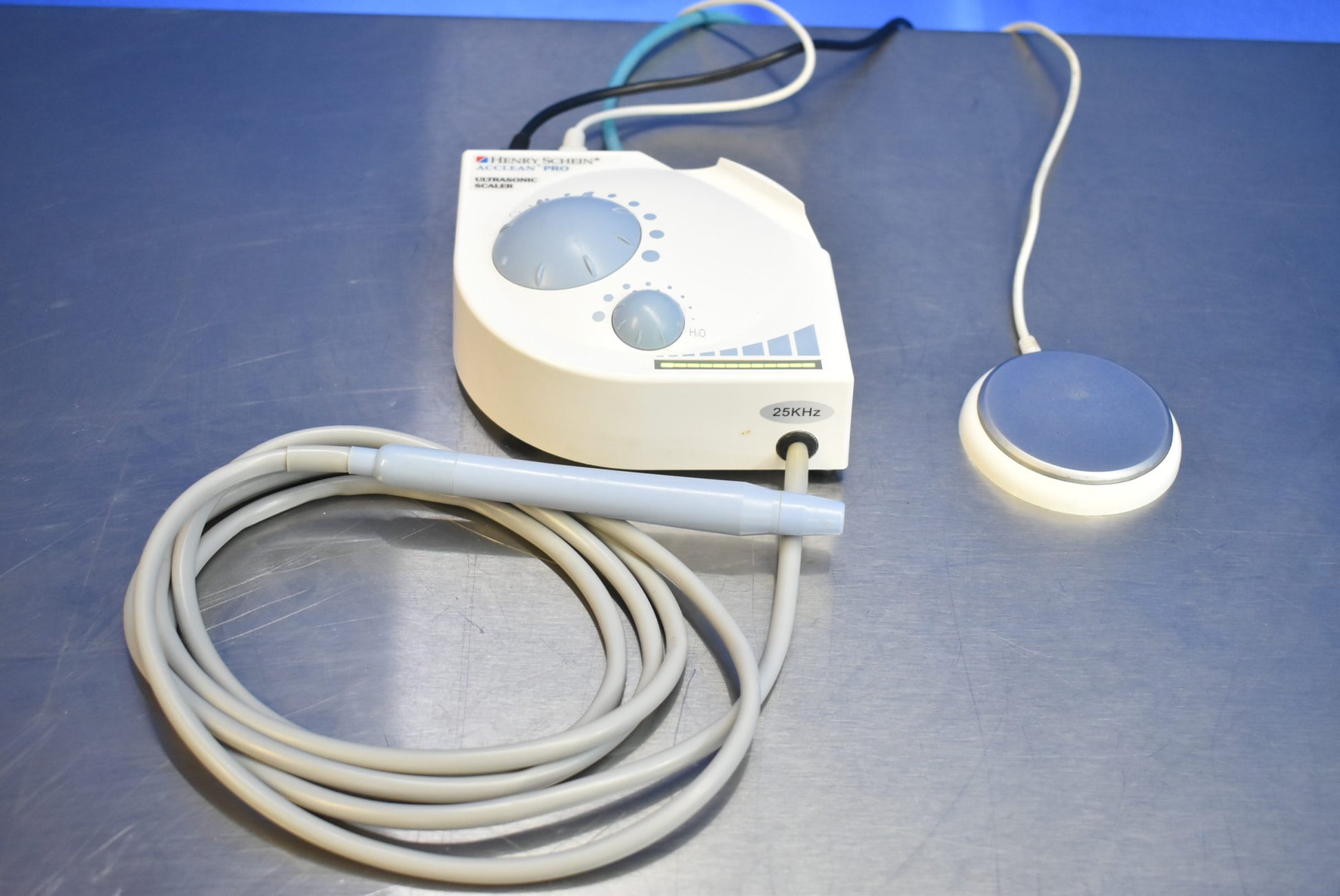 Henry Schein Dental Acclean Pro Ultrasonic Scaler - Dental Equipment Store