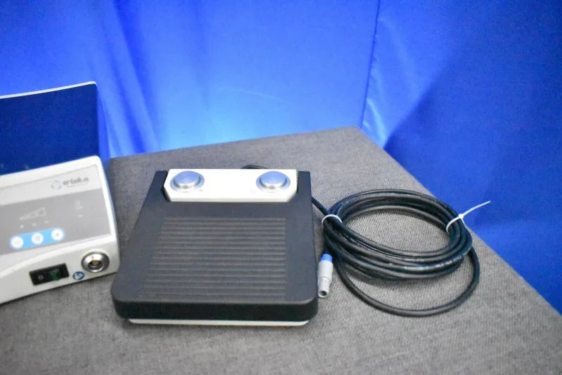 Entellus Medical System Arthroscopy Shaver System with Accessories image 4