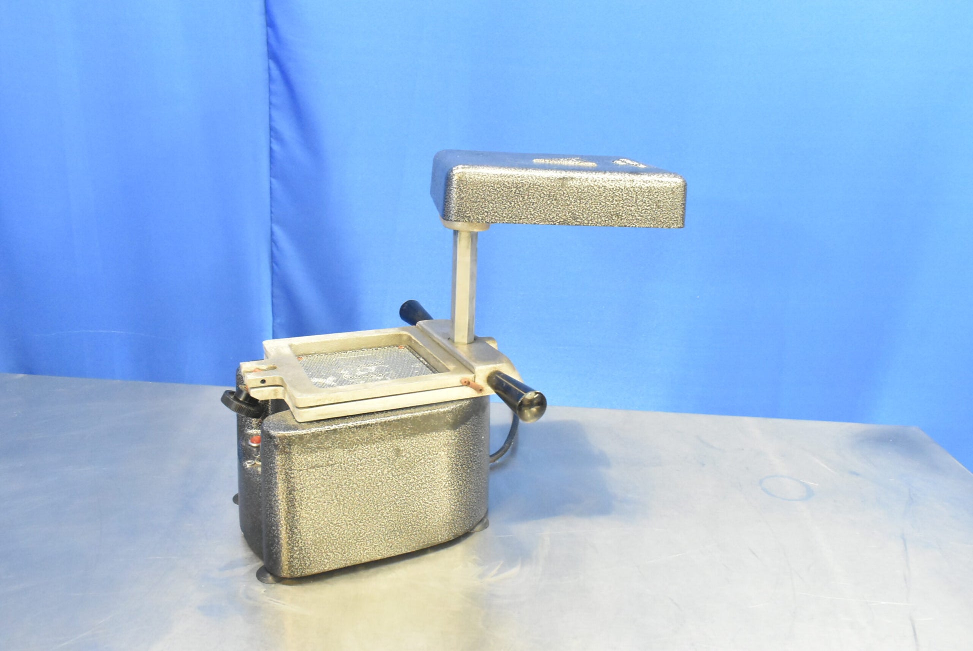 Ultradent Forming Machine Model P105-U01 - Dental Equipment Store