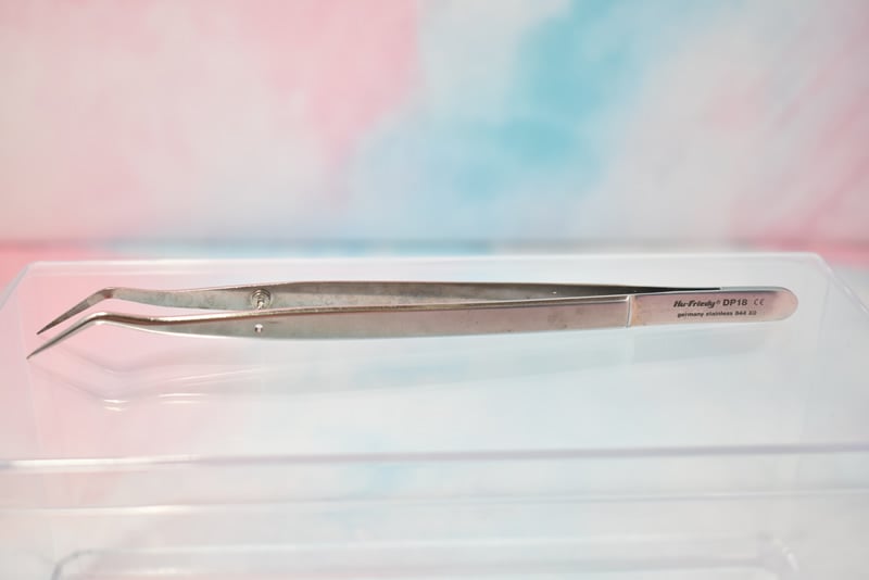 Hu Friedy DP 18 Cotton Forceps - Dental Equipment Store