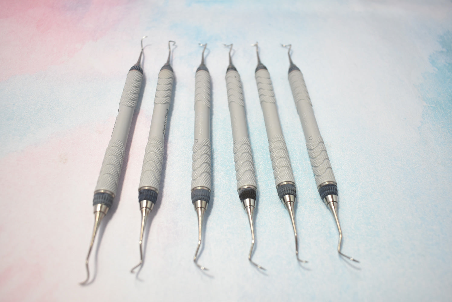 Lot of 6 Hu Friedy S204S8 Scalars - Dental Equipment Store