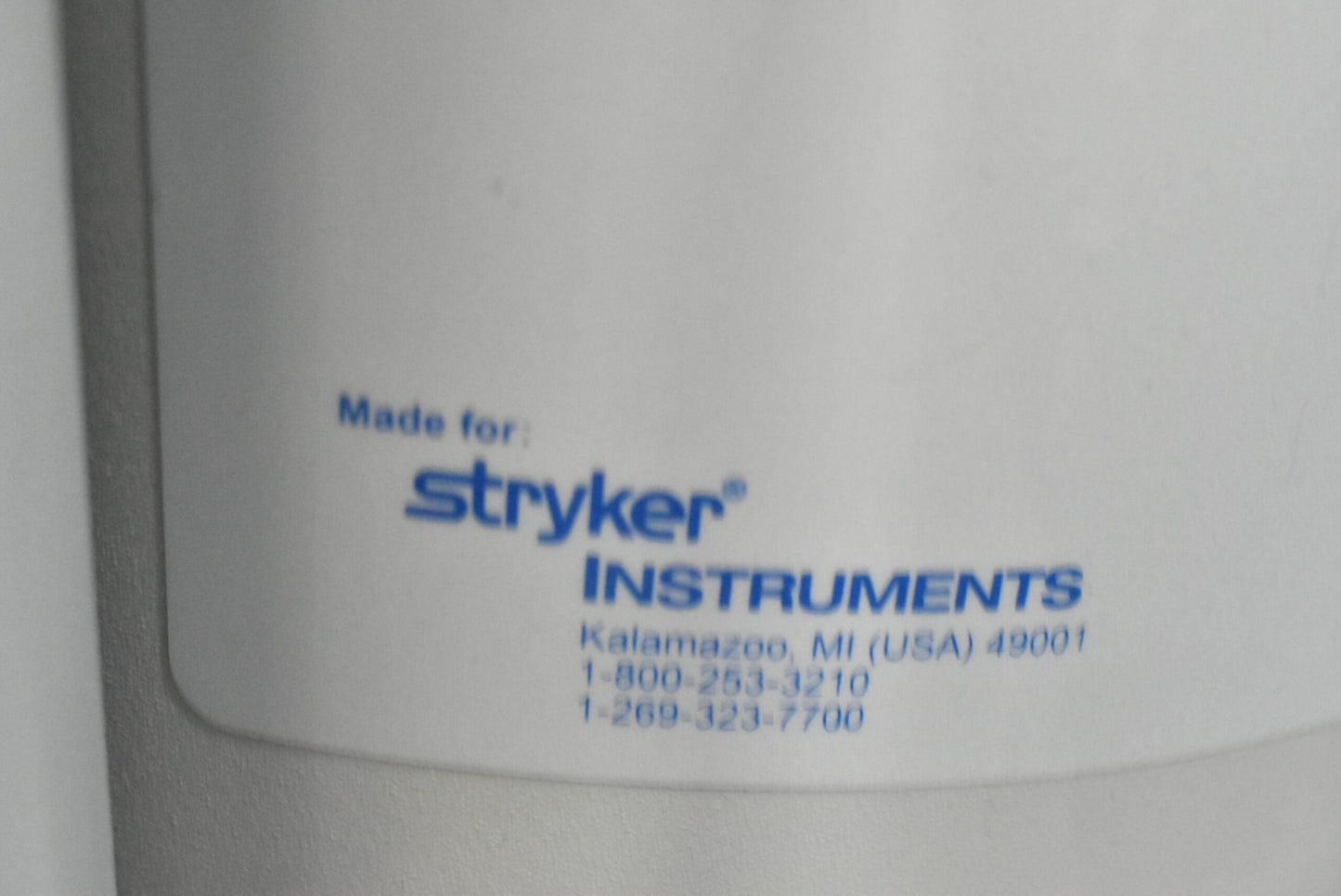 Stryker 986 CastVac with Mobile Stand image 2