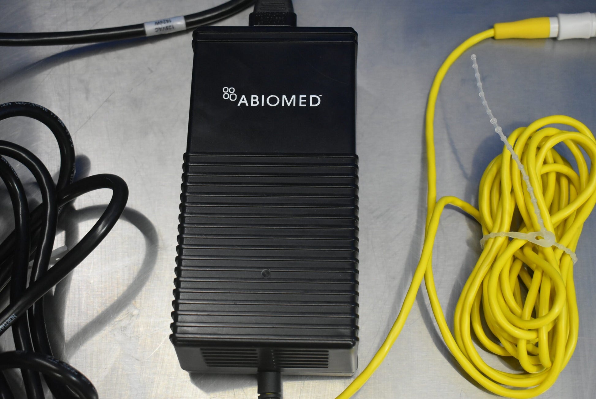 Abiomed AB5000 Portable Driver Unit - Dental Equipment Store