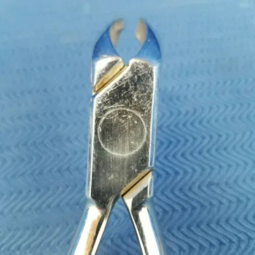 Dental Stainless Steel Extraction Forceps #18L