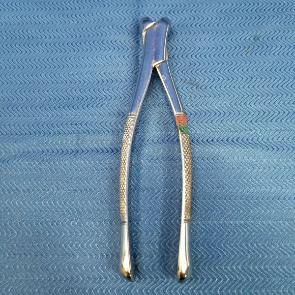 Antares Dental Forceps - 17 - Dental Equipment Store