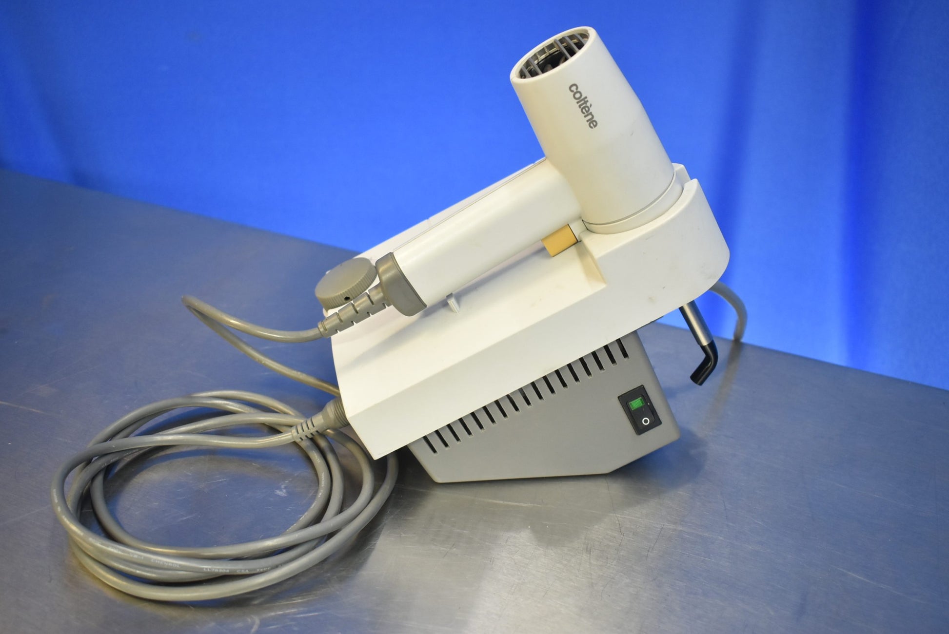 Coltene Coltolux 4 Dental Curing Light C-7915 - Dental Equipment Store