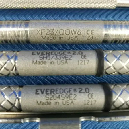 Hu-Friedy Dental Hygienist's Instrument Metal Kit - Dental Equipment Store