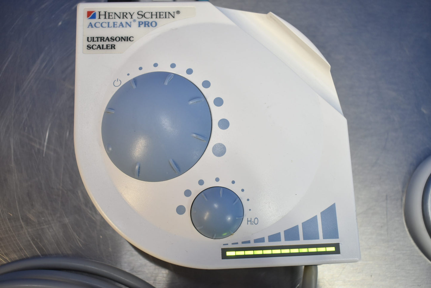 Henry Schein Dental Acclean Pro Ultrasonic Scaler image 2