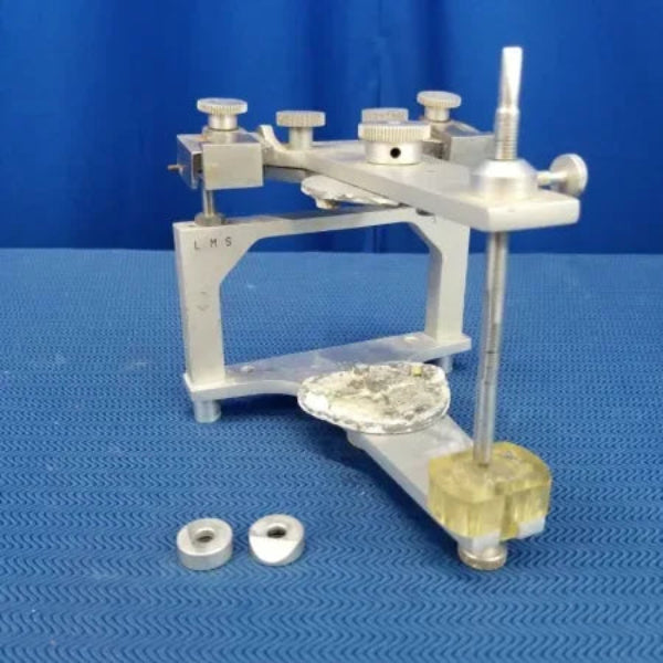 Whip Mix Dental Articulator