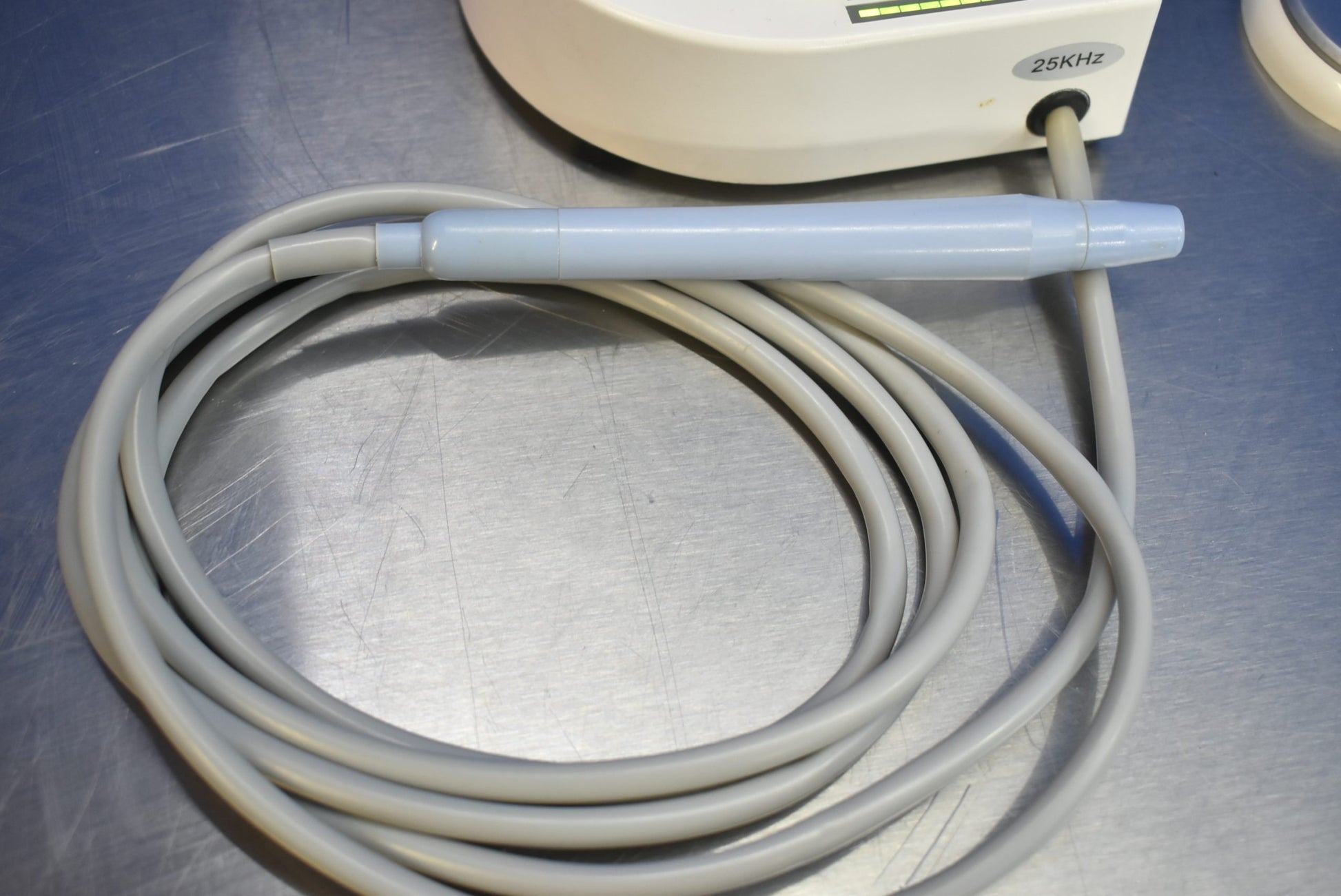 Henry Schein Dental Acclean Pro Ultrasonic Scaler - Dental Equipment Store