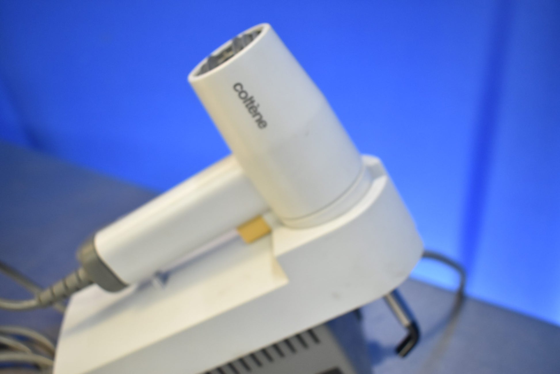 Coltene Coltolux 4 Dental Curing Light C-7915 - Dental Equipment Store