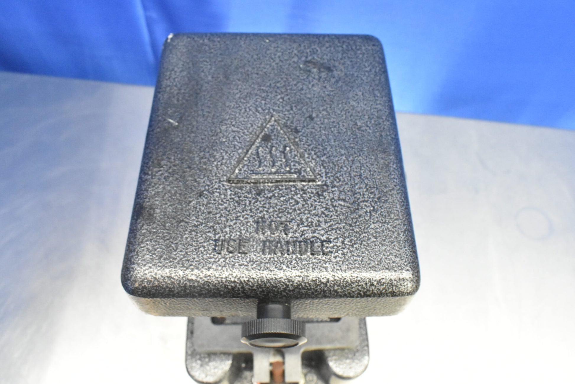 Ultradent Forming Machine Model P105-U01 - Dental Equipment Store