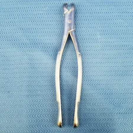 Premier 17 Mandibular Dental Forceps image 0