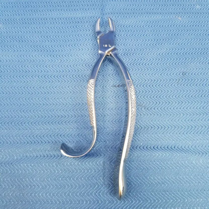 Clev-Dent Dental Forceps - 18L image 3
