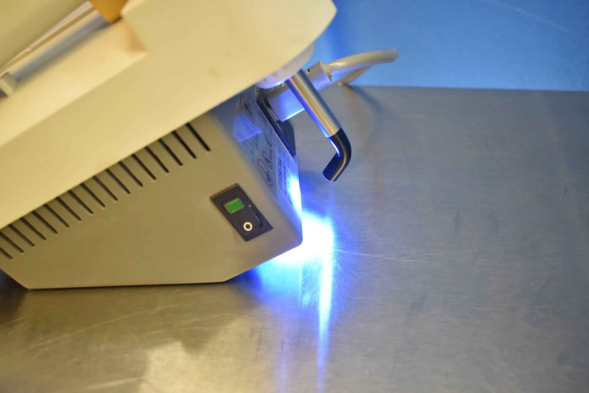 Coltene Coltolux 4 Dental Curing Light C-7915 image 11