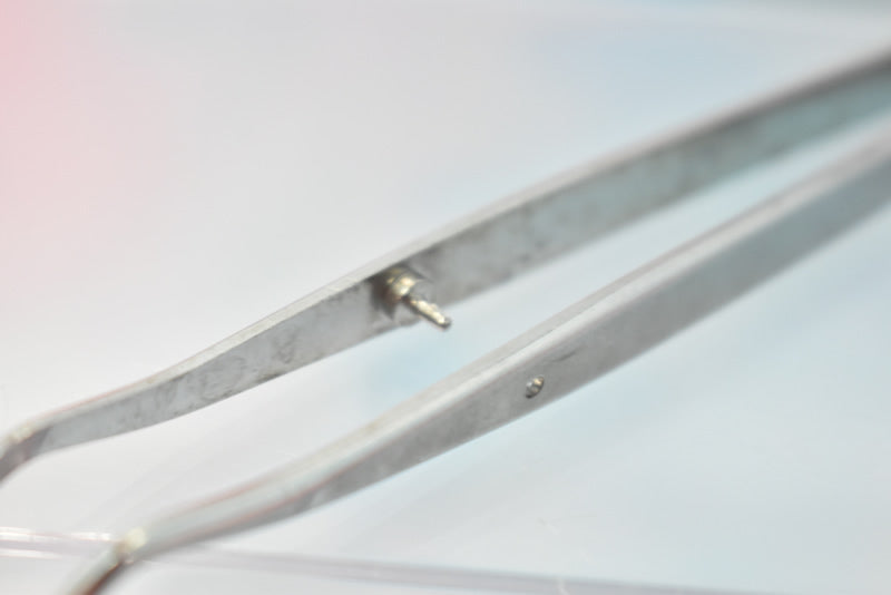 Hu Friedy DP 18 Cotton Forceps image 1