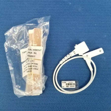 BCI Reusable Neonate Wrap Sensor 3026 and Tape Attachment image 0