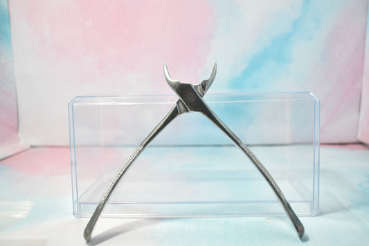 Unbranded 150 Forceps image 0