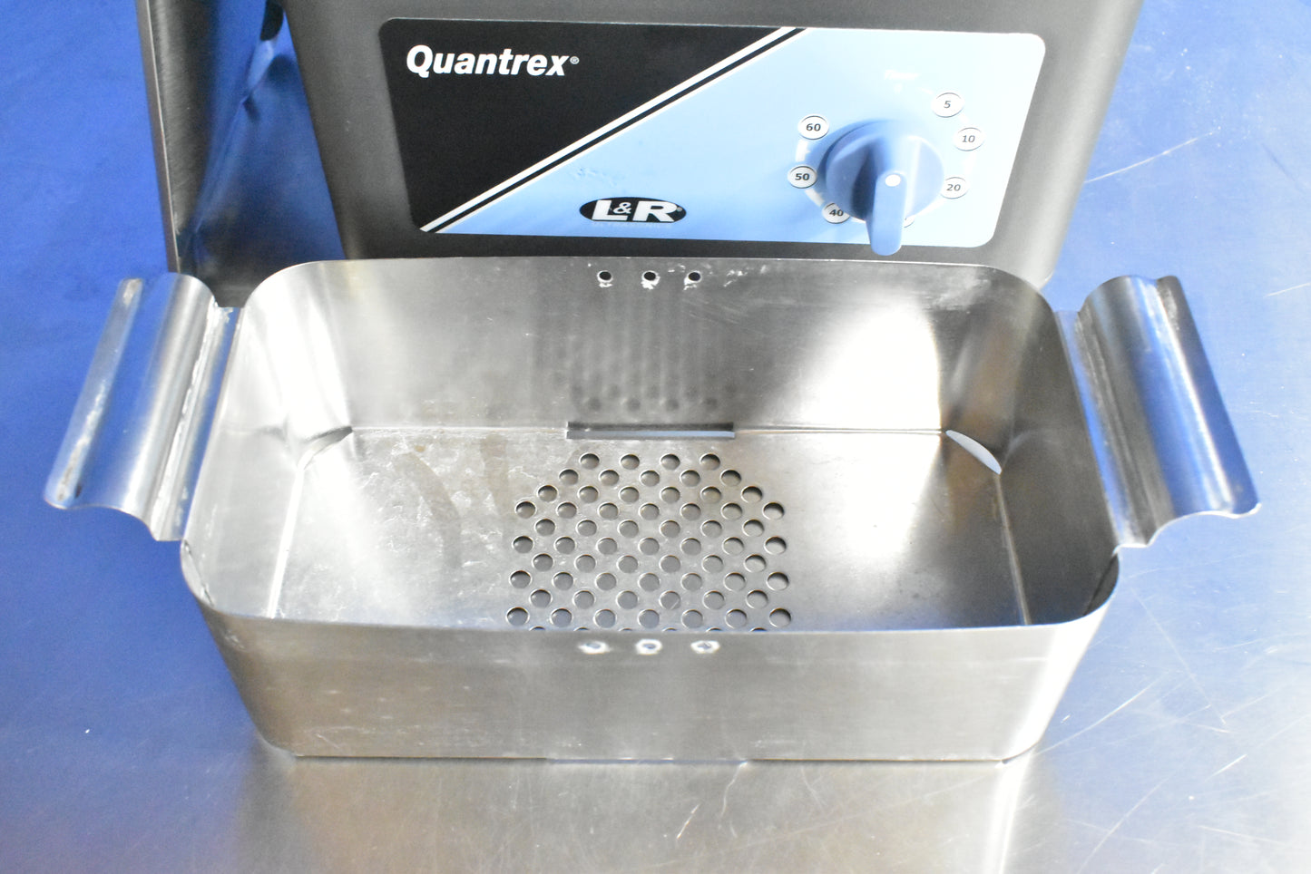 L and R Ultrasonic Cleaner Model: Q140 - Dental Equipment Store