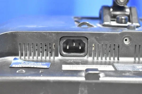 Dell Wall Mounted LCD Monitor E198WFPV image 4