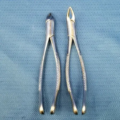Set of 2 Premier 150 Maxillary & 151 Mandibular Dental Forceps image 0