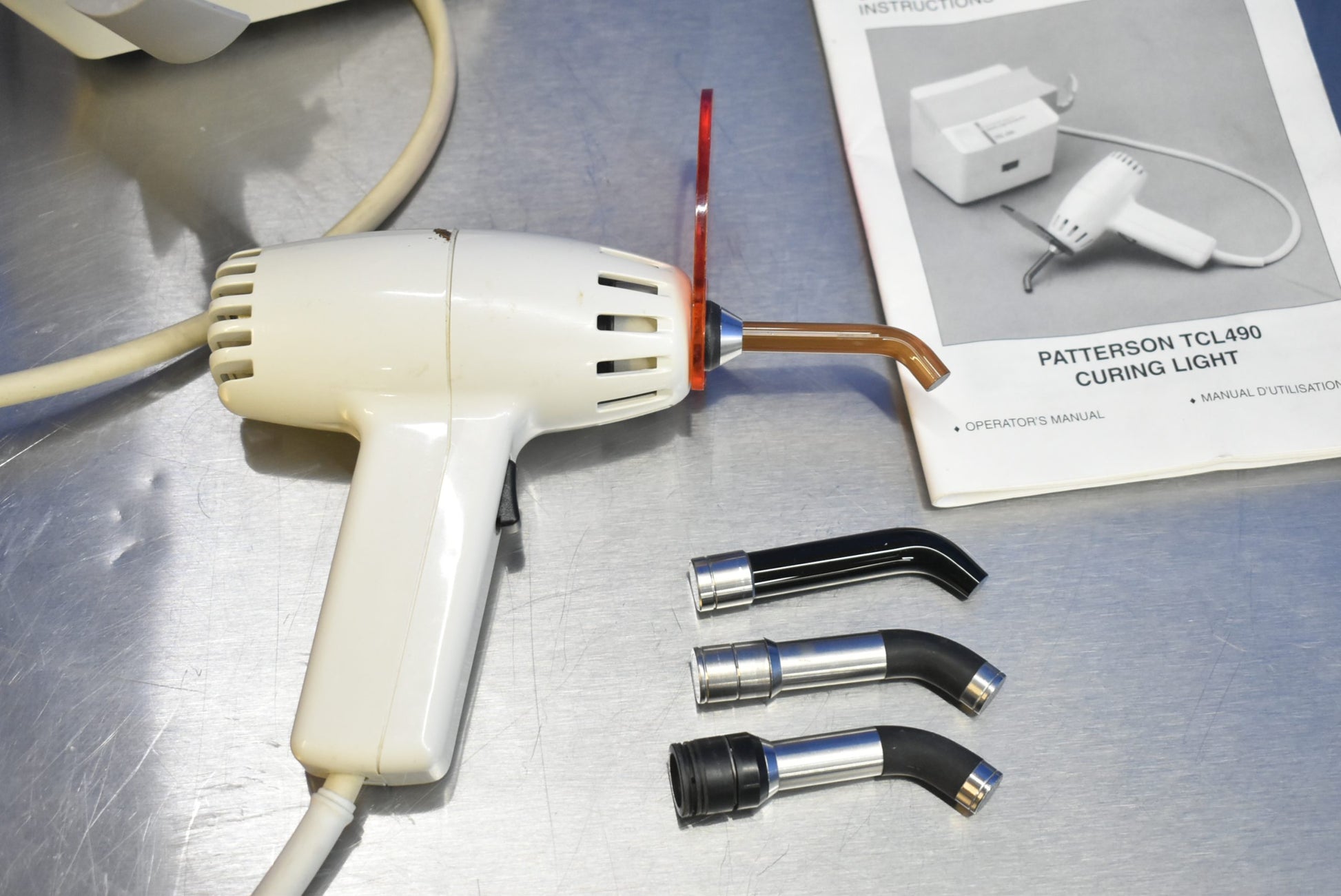 Patterson Dental Visible Light Curing Unit TCL-490 -  Comes With Eye Shield Kerr image 1