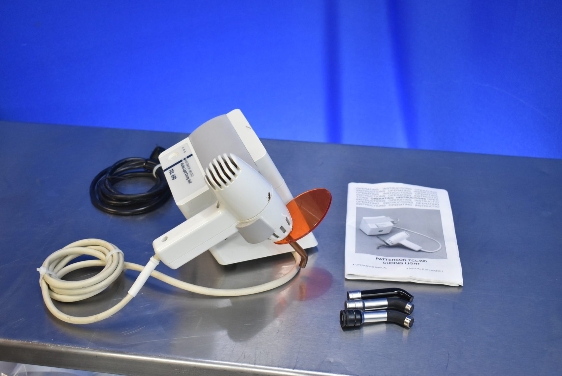 Patterson Dental Visible Light Curing Unit TCL-490 -  Comes With Eye Shield Kerr image 0