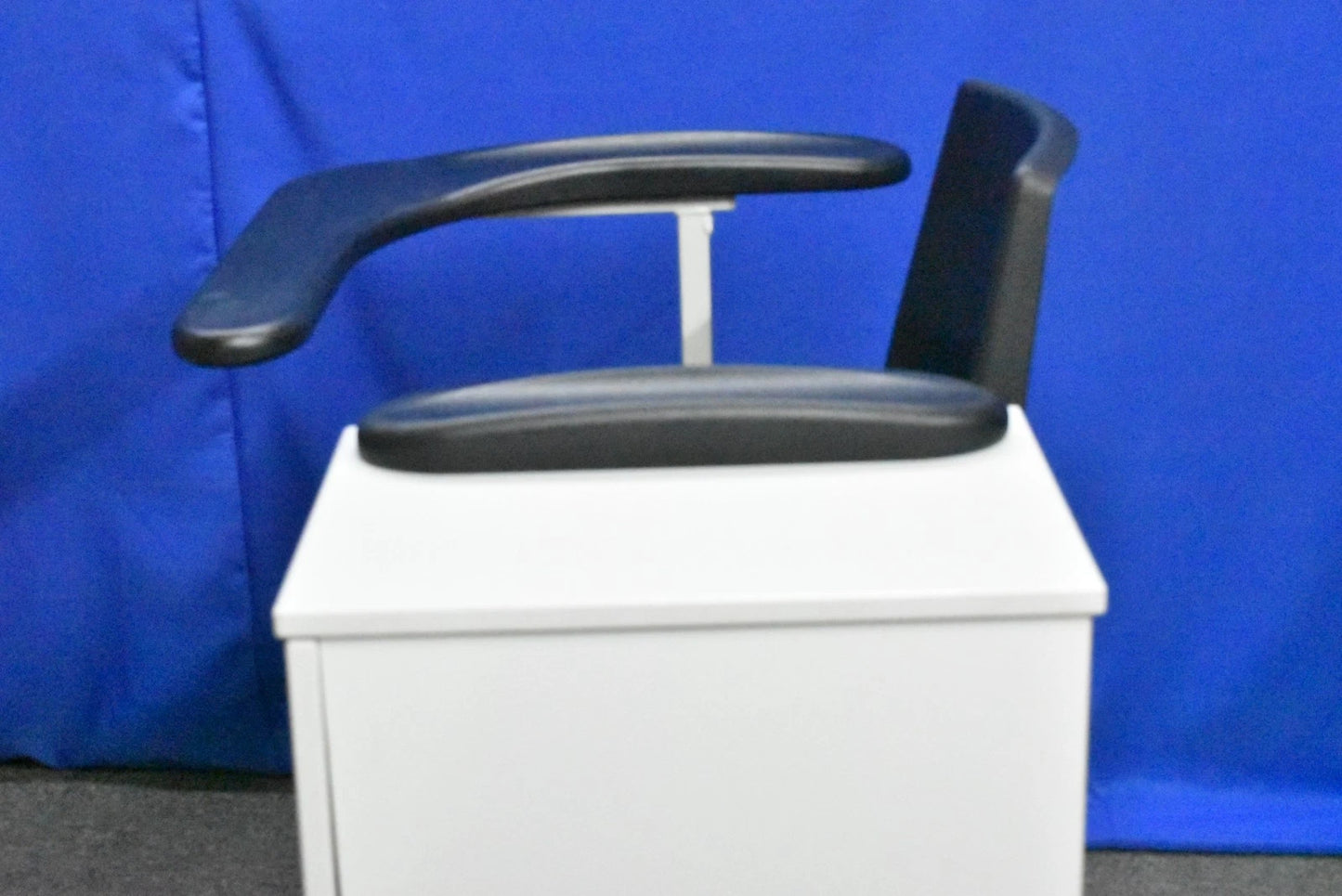 Winco Blood Drawing Chair Model 570 (2570)