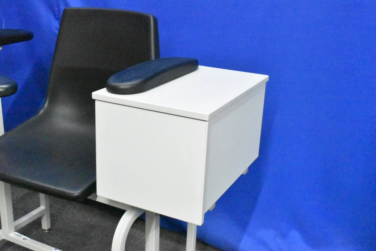 Winco Blood Drawing Chair Model 570 (2570)