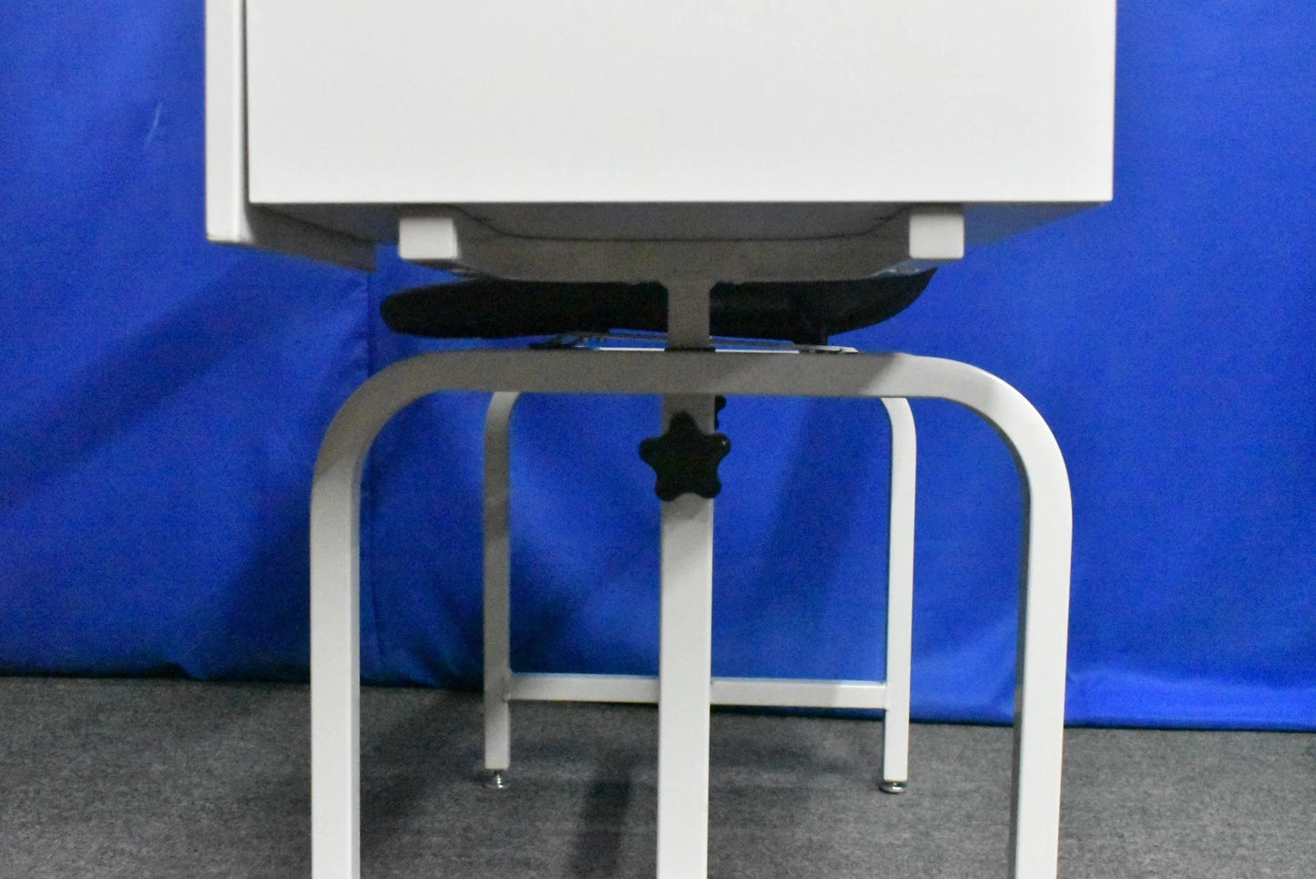 Winco Blood Drawing Chair Model 570 (2570)